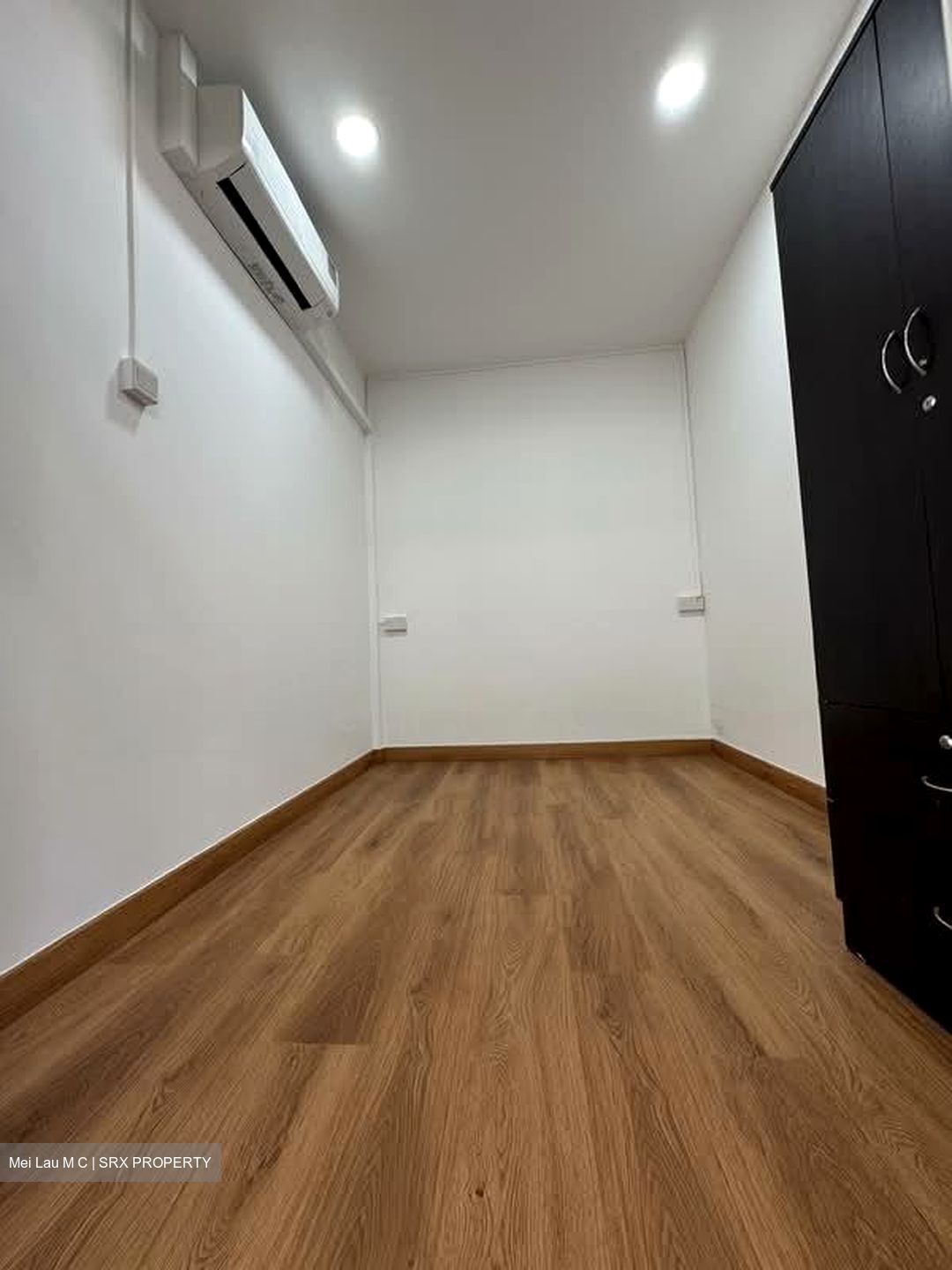 Saint Michael's Road (D12), Terrace #533655971